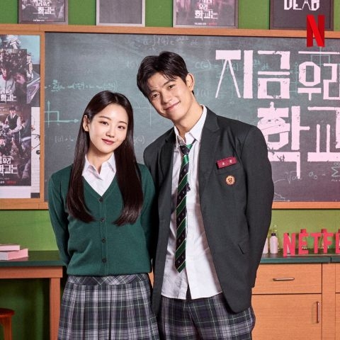 女班長「南拉」和「秀赫」CP比男女主角還紅