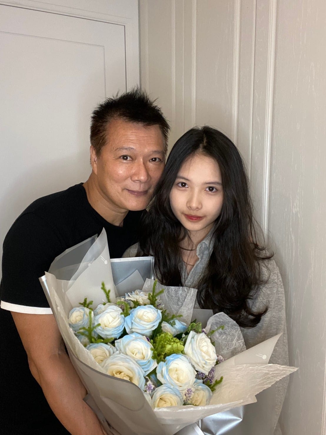 蔡詩萍與女兒蔡中泠合照