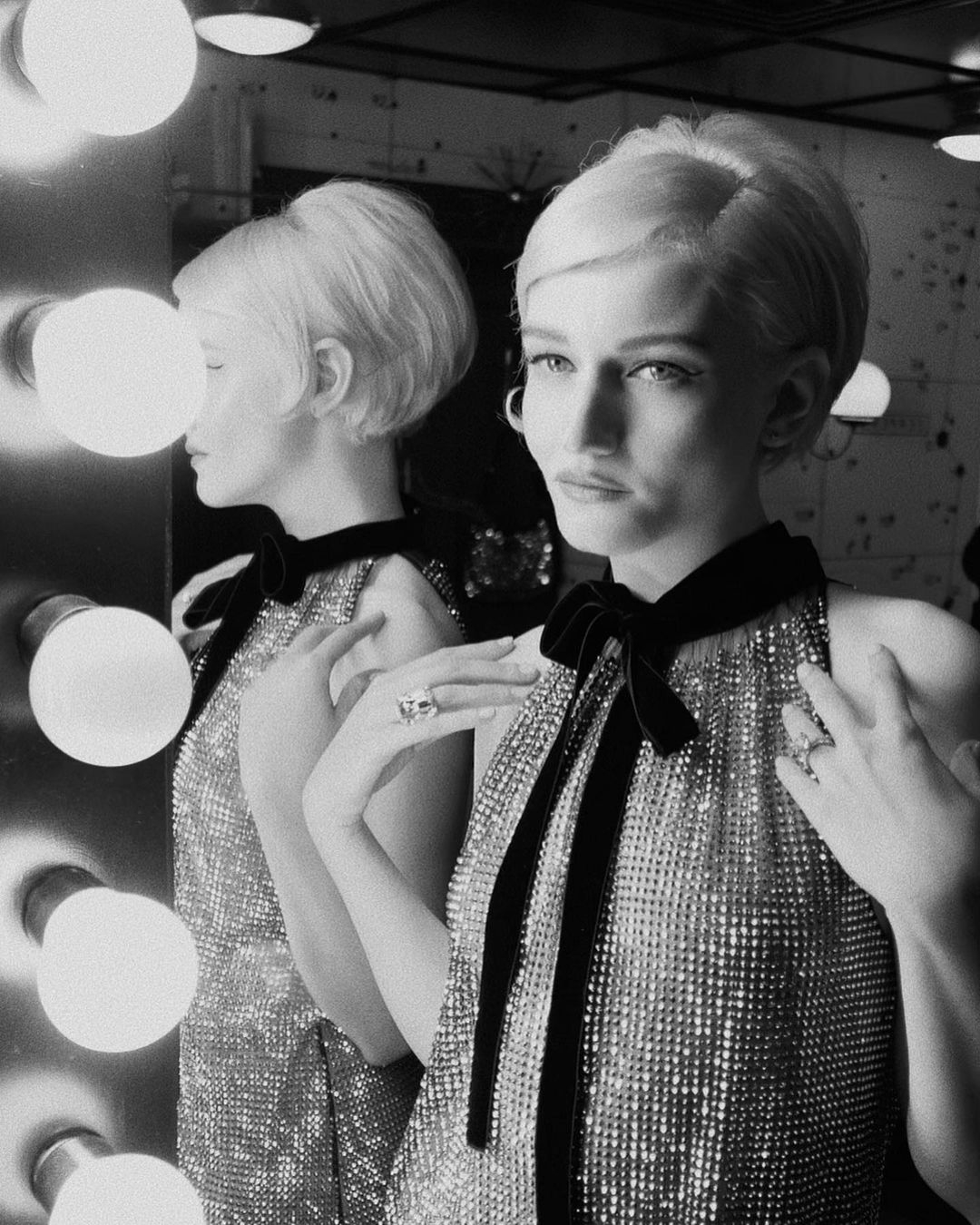 Julia Garner 熱愛復古風格。