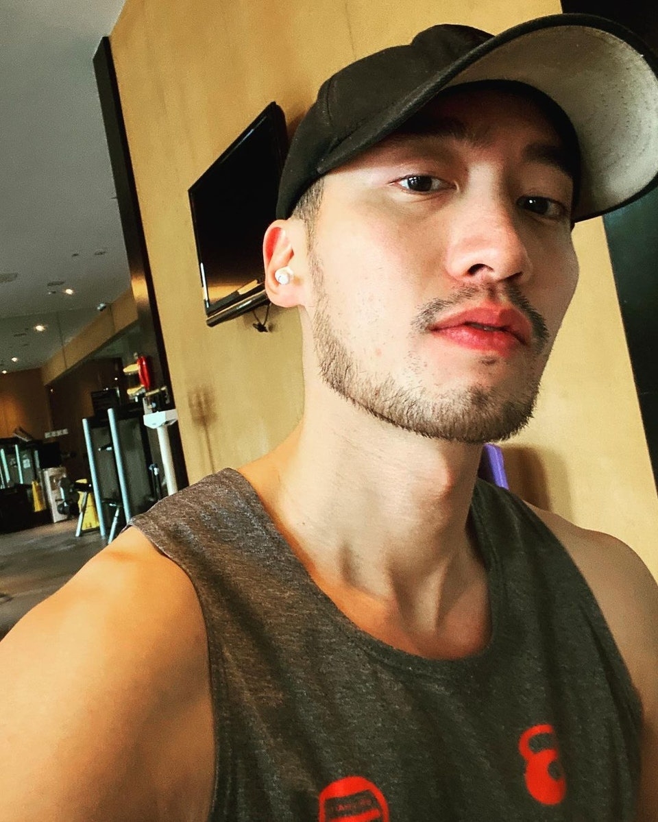 賴弘國曾苦笑自己結婚結到破產