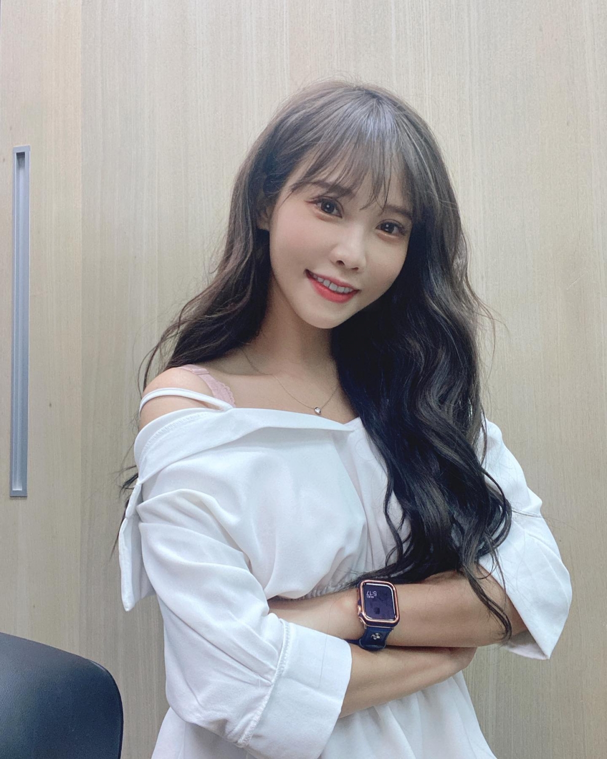 以Cosplay與實況起家的咪妃，在KOL圈非常有名