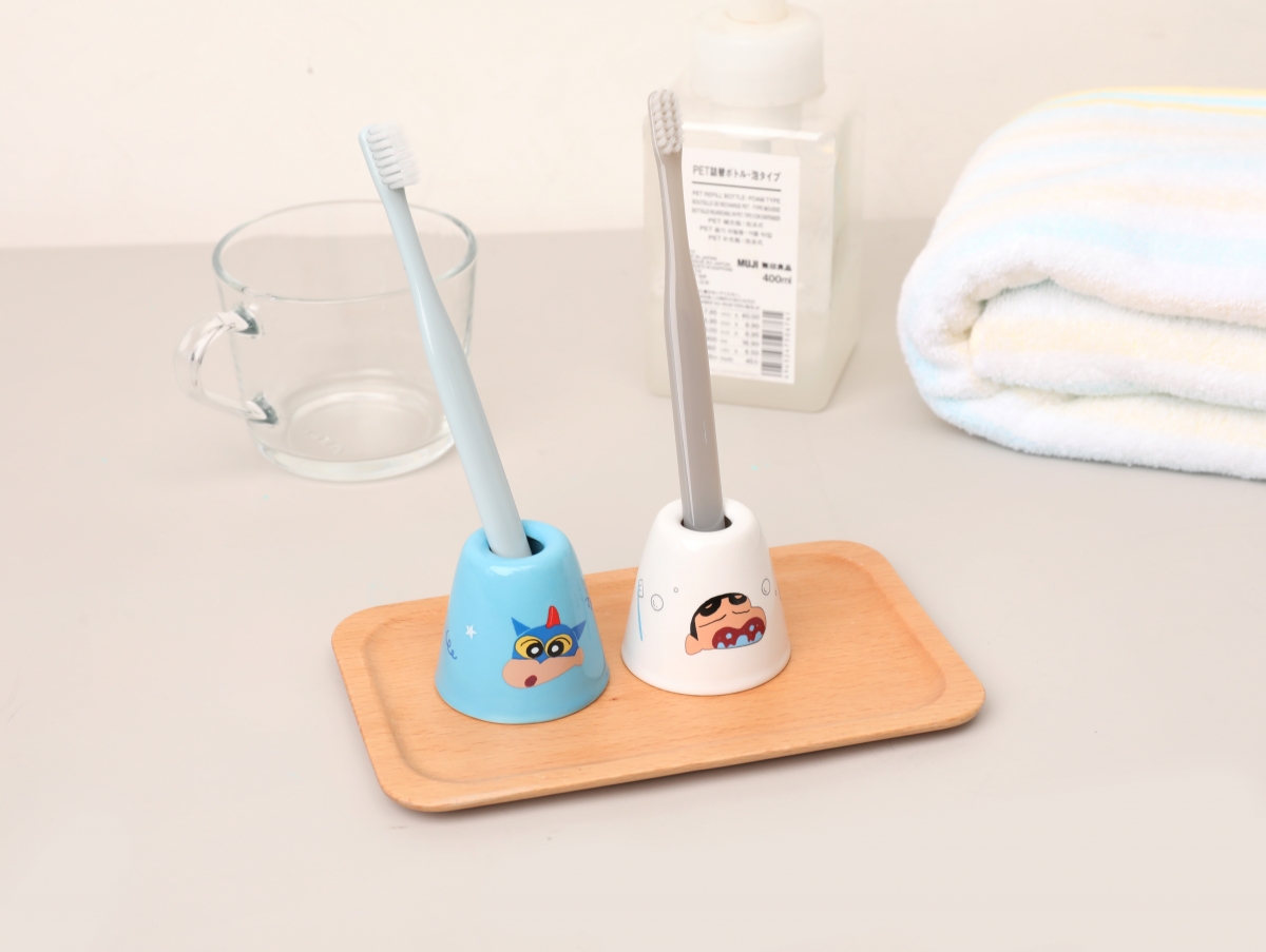 蠟筆小新牙刷架