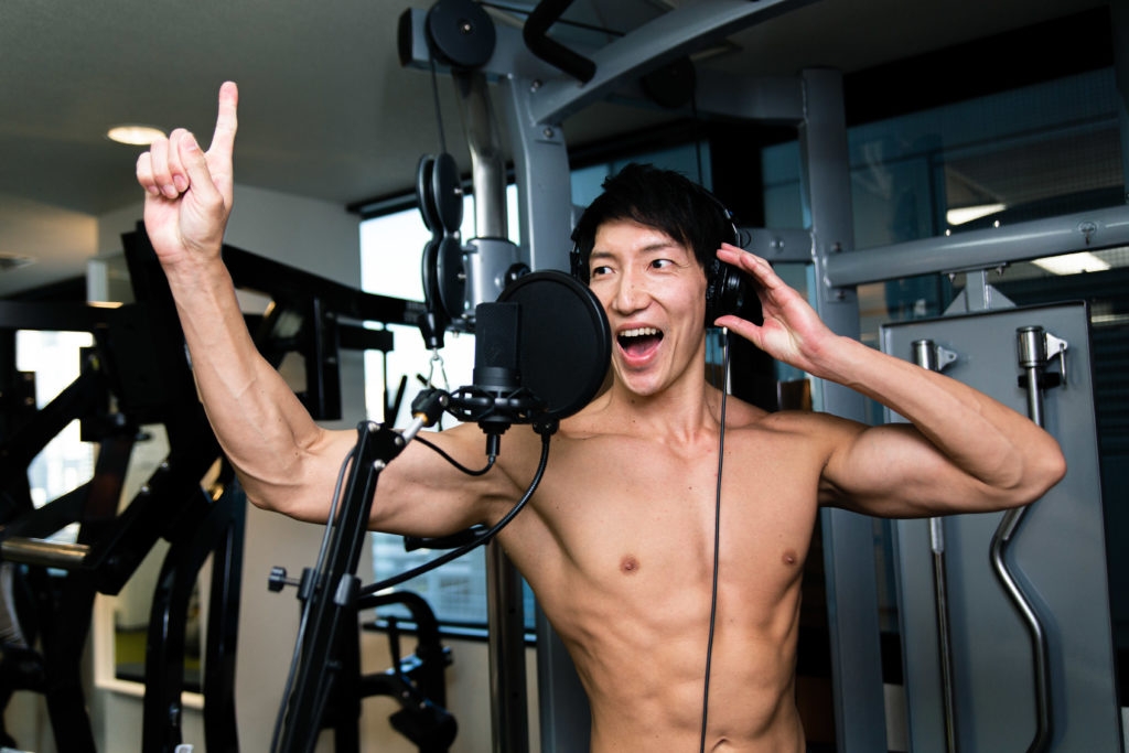 筋肉紳士集團ALLOUT還推出多種系列的照片