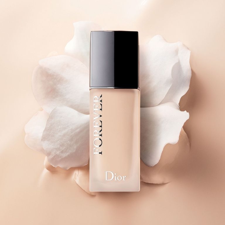 Dior迪奧 超完美持久柔光粉底液,30ml/NT$2,400