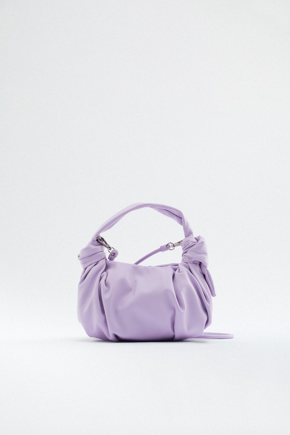 ZARA粉紫色肩揹包，NT$990 