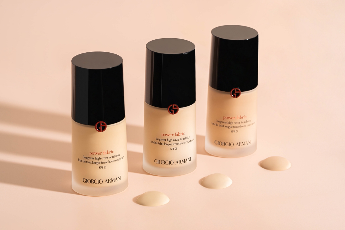 【完美絲絨水慕斯粉底】全15色 NT$2400