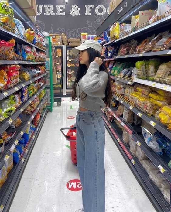 台灣最常稱呼任何年齡層的女性為小姐