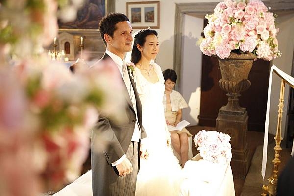 莫文蔚與老公 Johannes 認識超過30年，繞了一圈終於在41歲時結婚。