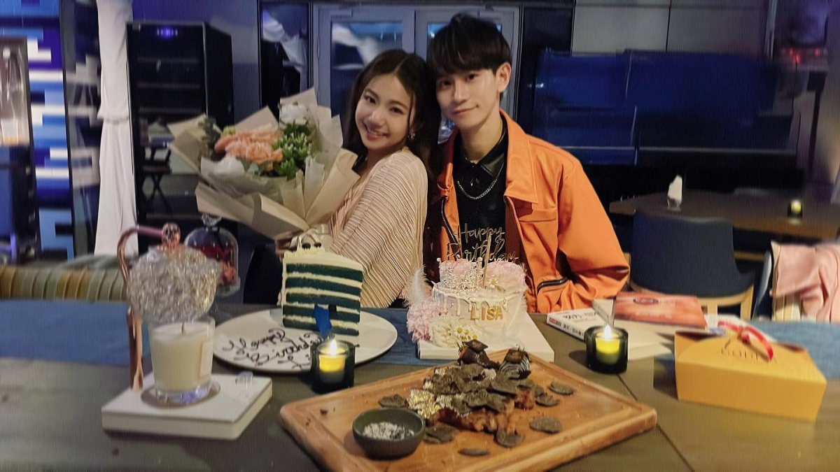 發新合照散發甜蜜感