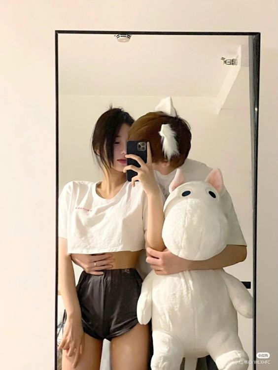 我愛你:「入目無他人,四下皆是你。」