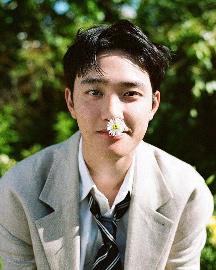 D.O.都敬秀當電燈泡