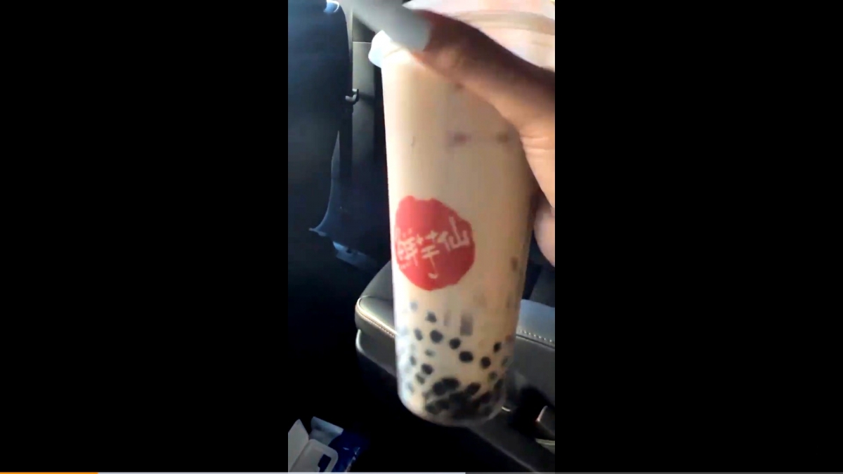 Cardi B喝了珍奶驚艷不已