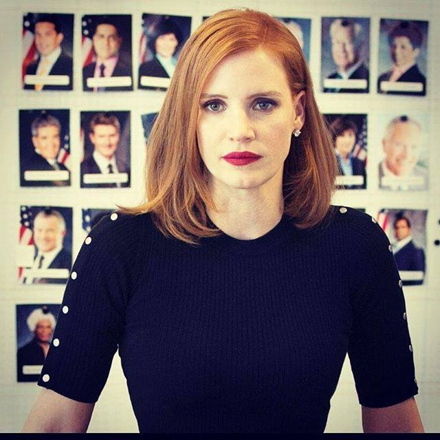 潔西卡雀絲坦賣命工作，片產量超高