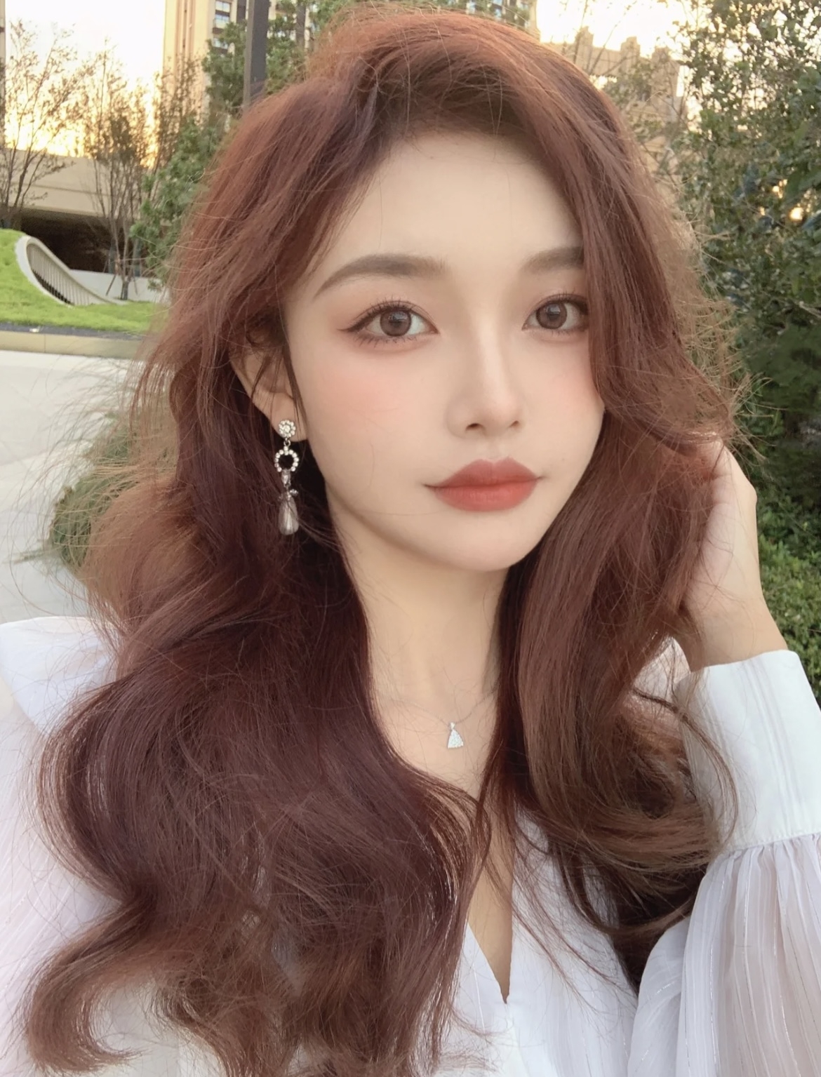 2022春夏髮色推薦：焦糖紅棕色