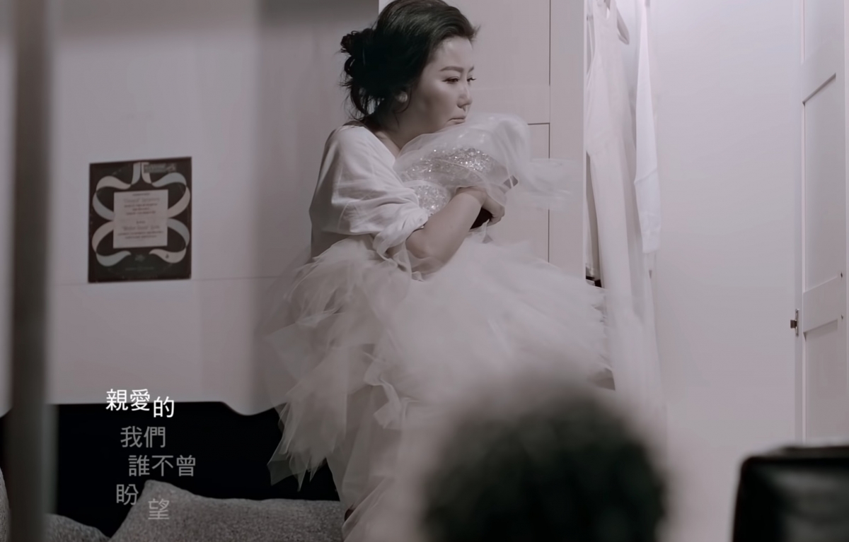 彭佳慧的歌曲〈大齡女子 Darling〉唱出很多單身女人的心聲。