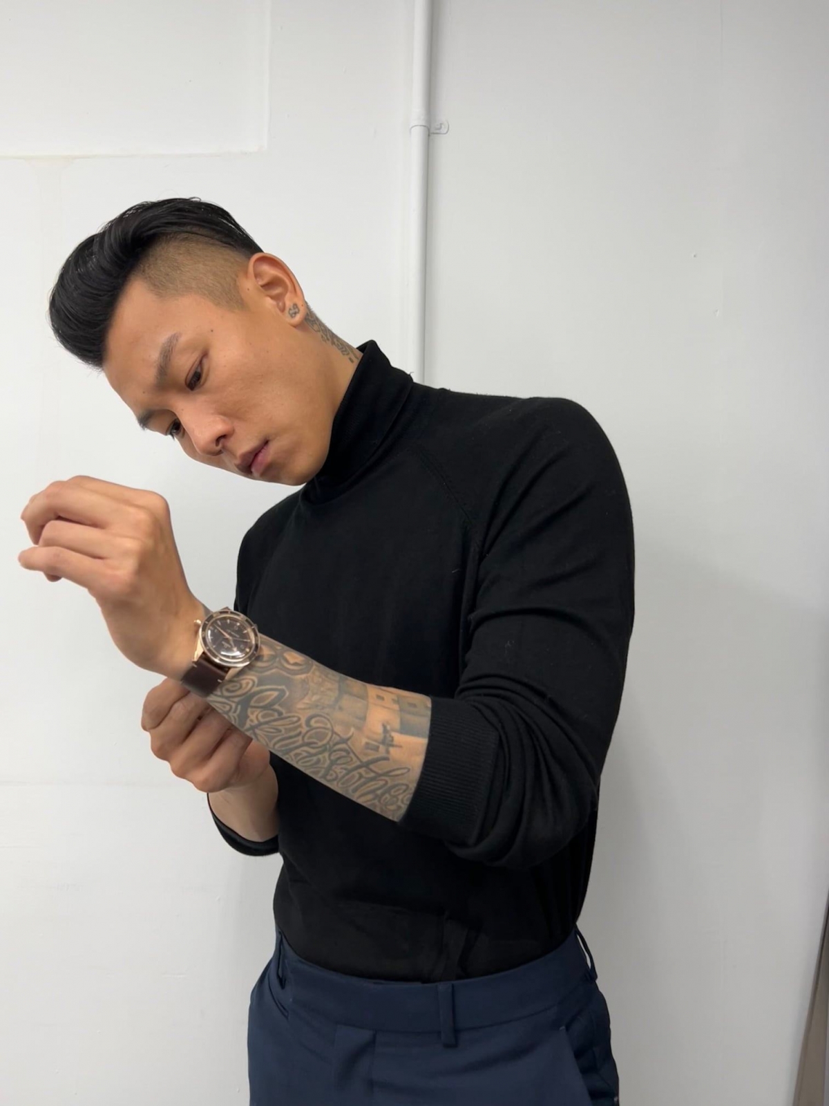 瘦子成為精品男錶代言人