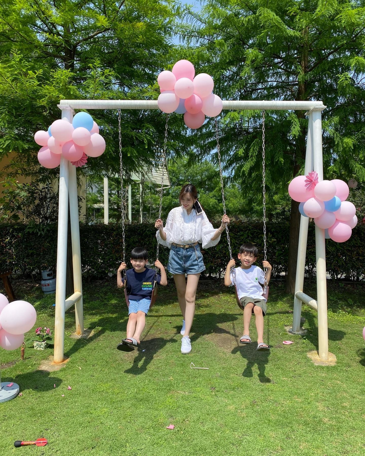 陳若儀雖是三寶媽,但身材一點也不輸年輕少女