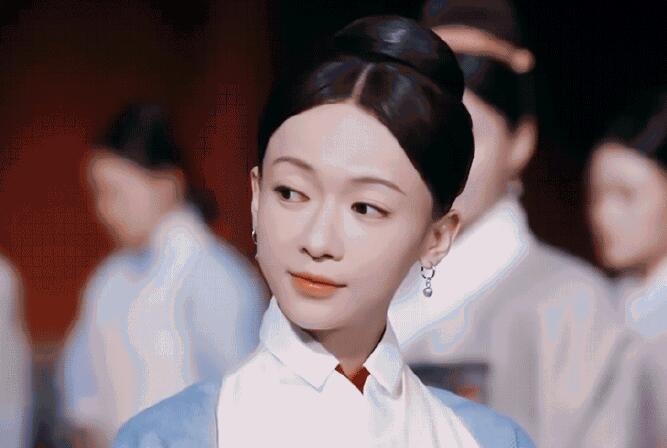 吳謹言宮女造型