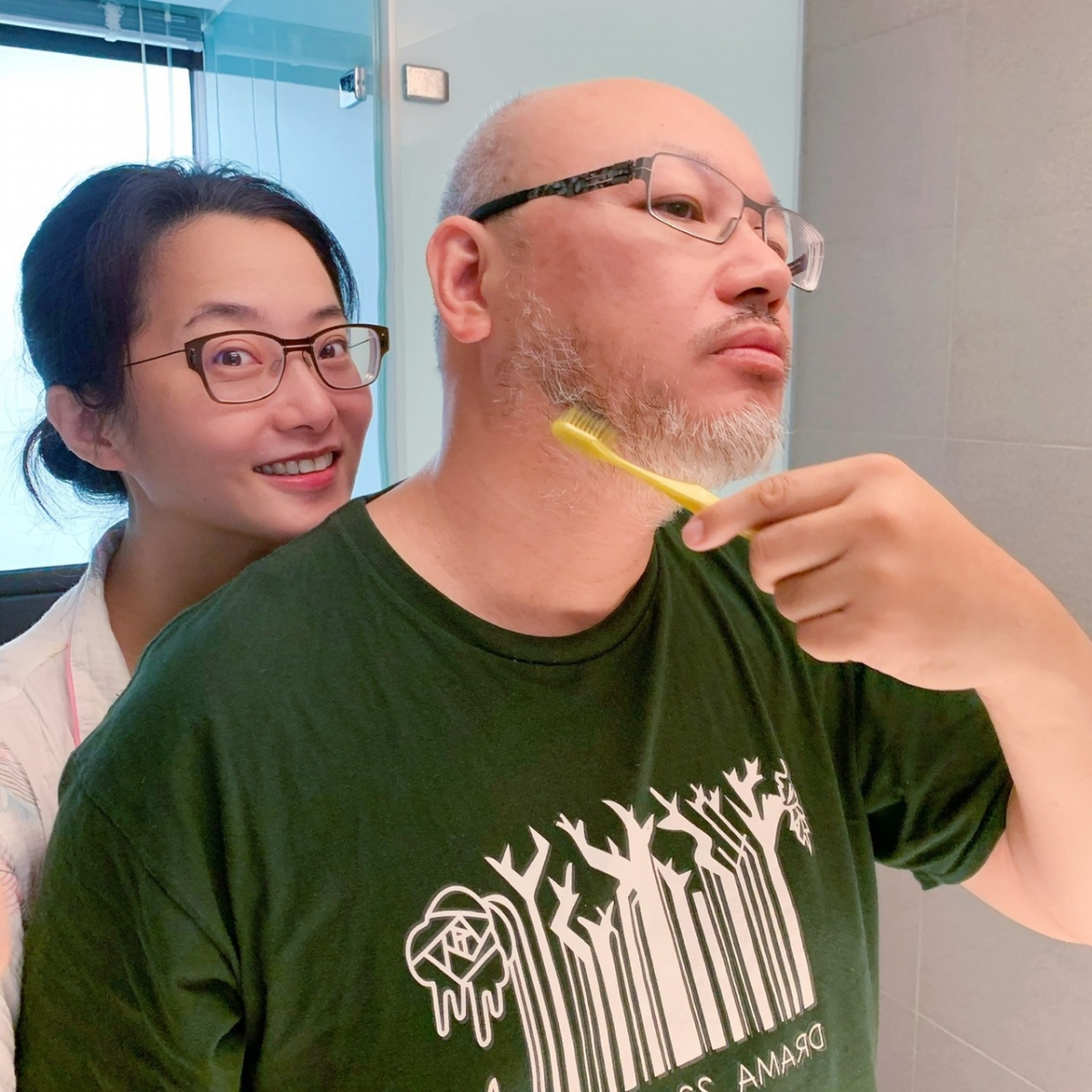 趙小僑夫妻感情甜蜜