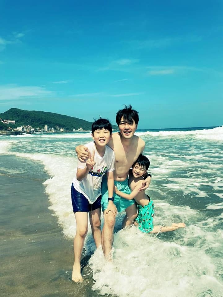 朱芯儀老公衛斯理與兒子