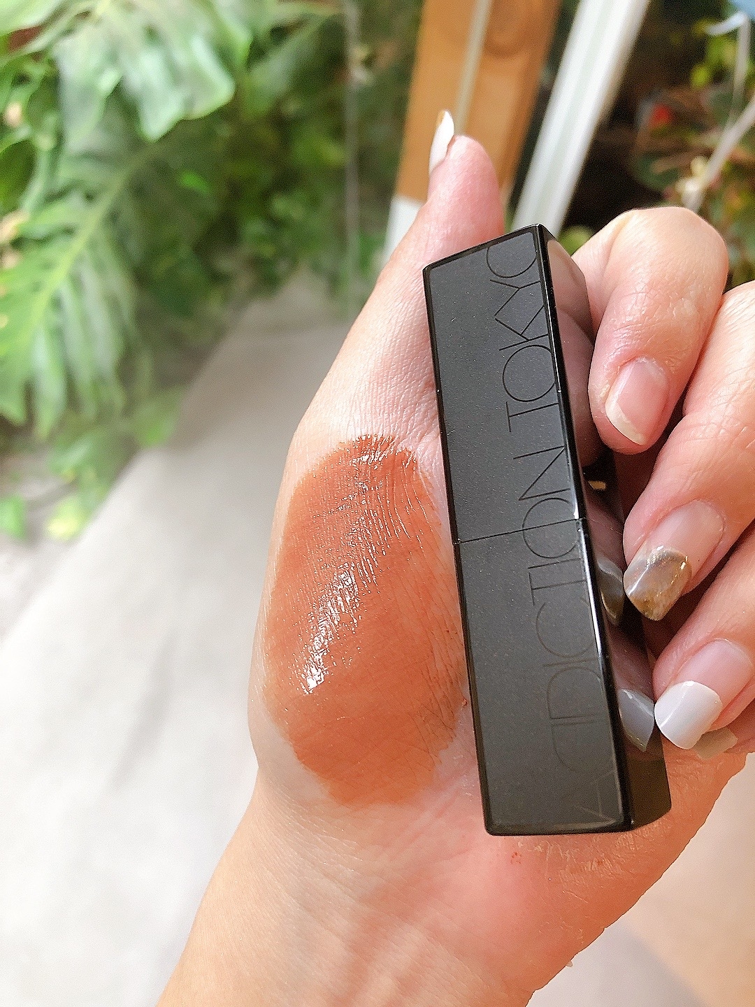 #ADDICTION 癮吻水蜜光唇膏(#106 熱巧克力可可)