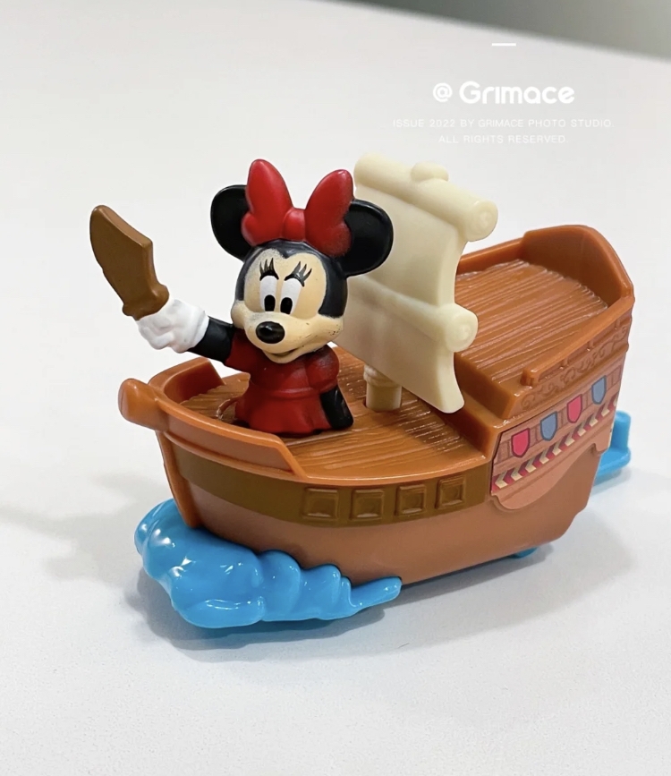 每個人物都有不同交通方式