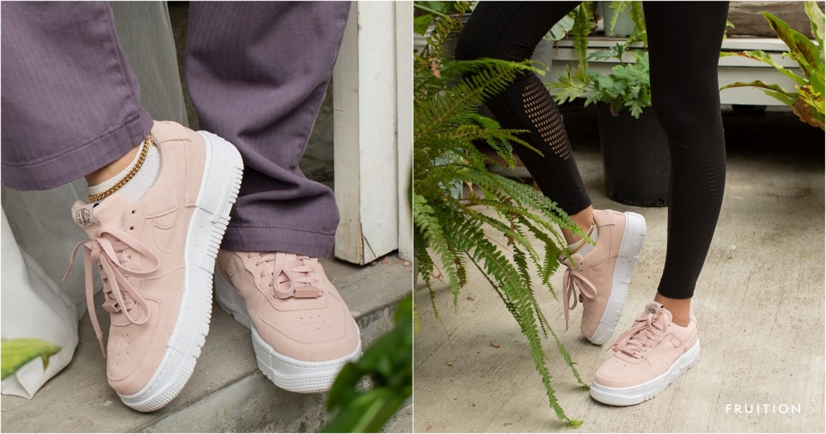 NIKE WMNS NIKE AIR FORCE1 PIXEL，NT$3,600