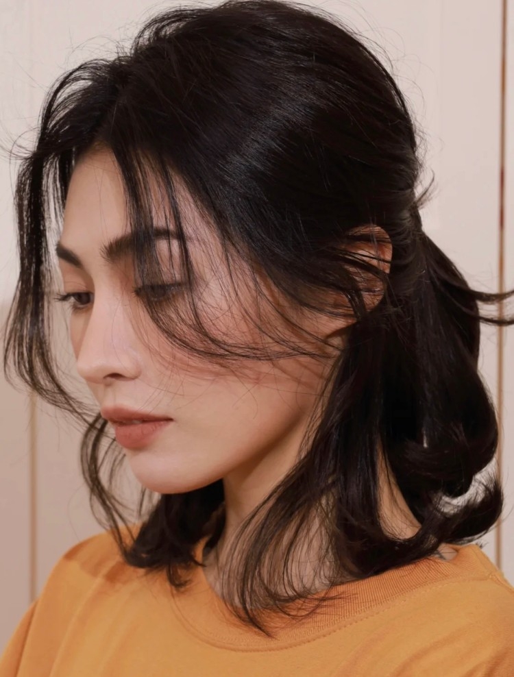 法式捲X及肩短髮