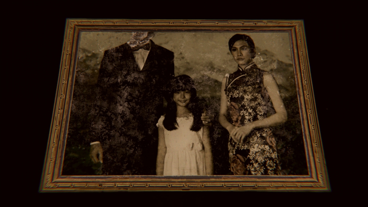 美心一家人的合照，遊戲主角爸爸的臉是個謎