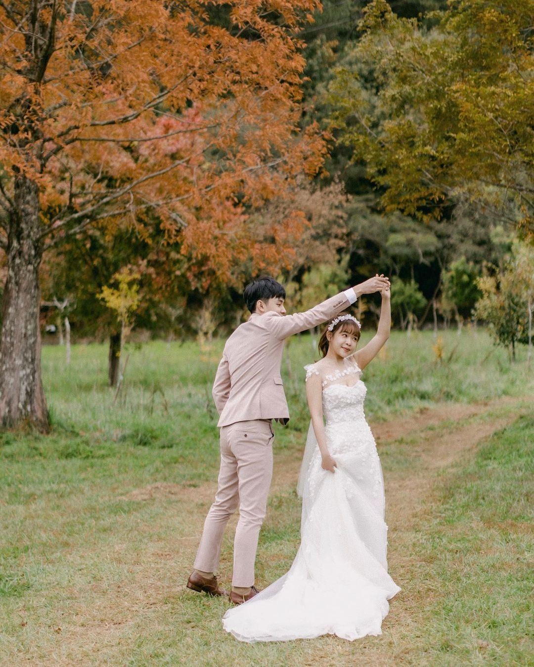 昨日古娃娃舉辦糖糕國的世紀婚禮