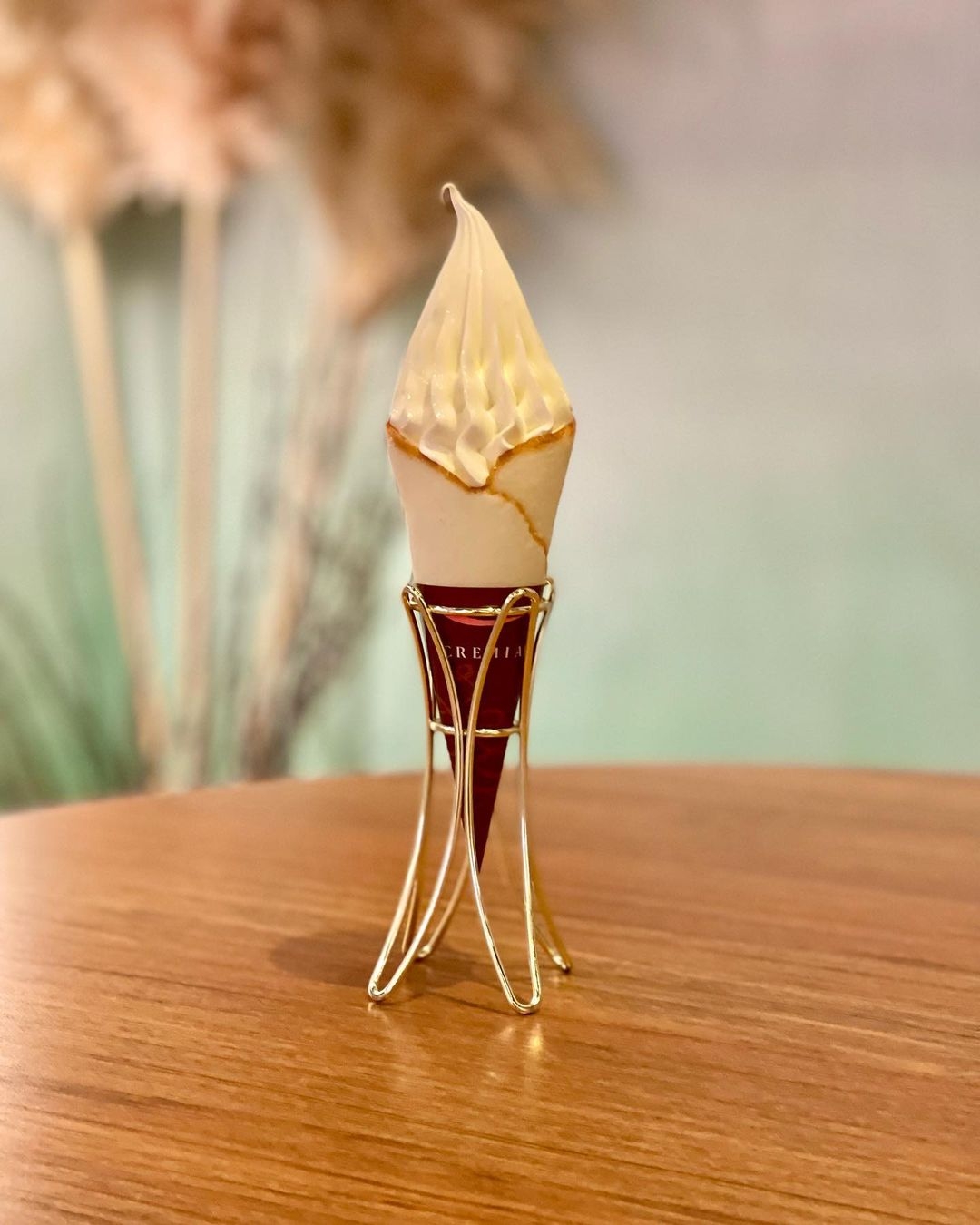 白色戀人「Cremia」冰淇淋