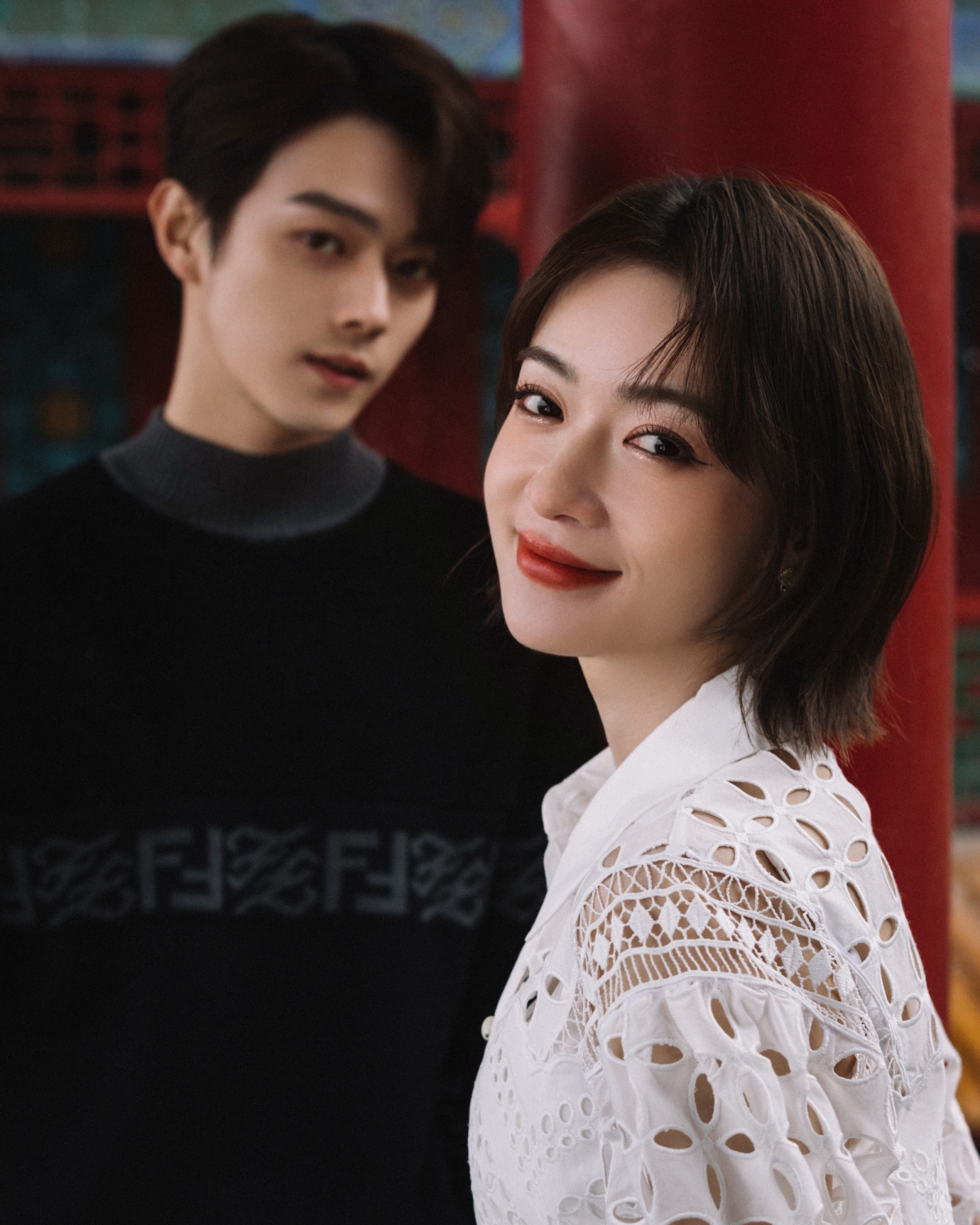 許凱、吳謹言戲外時裝合照