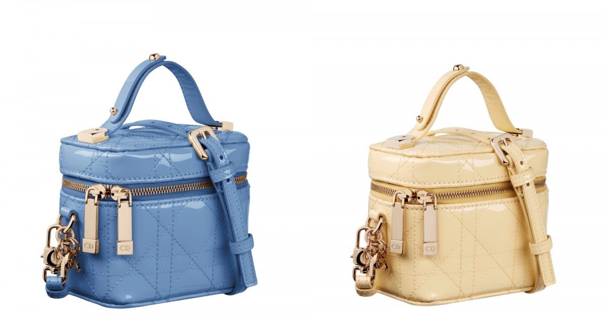 Dior Lady Dior micro 矢車菊藍籐格紋漆皮小羊皮化妝箱,NT$58,000