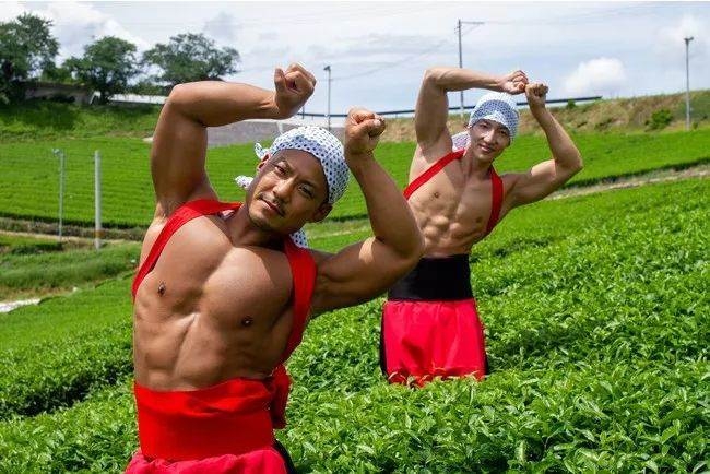 筋肉紳士集團ALLOUT