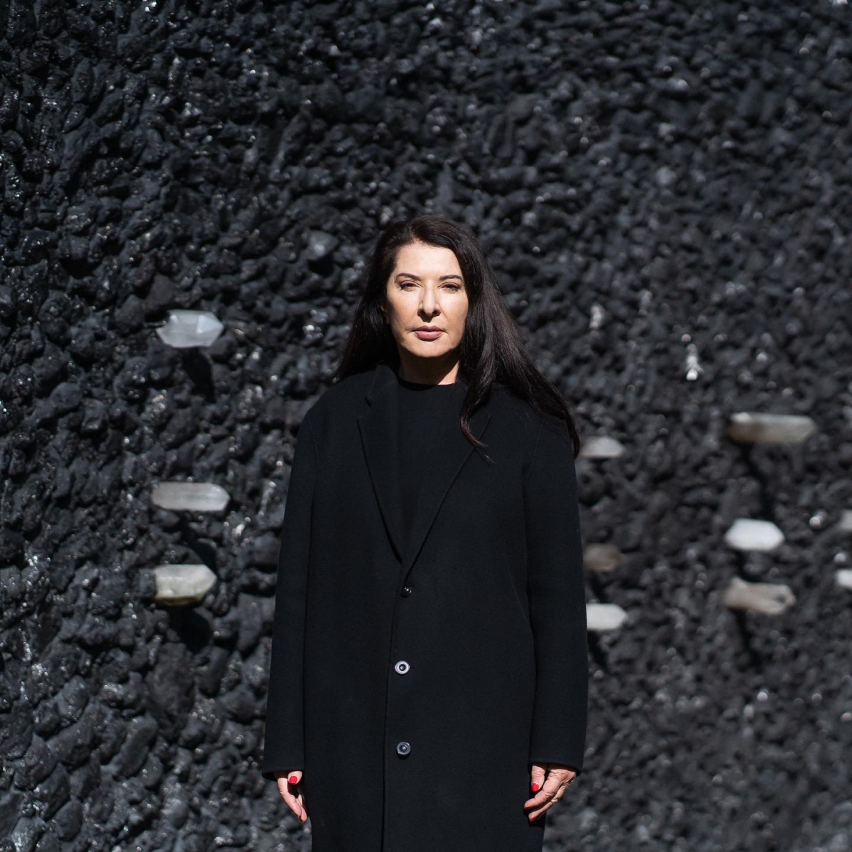 瑪莉娜阿布拉莫維奇(Marina Abramovic)被譽為「行為藝術之母」。