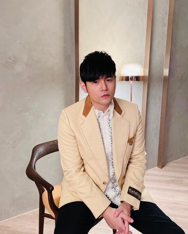 周杰倫最近身體不適入院治療