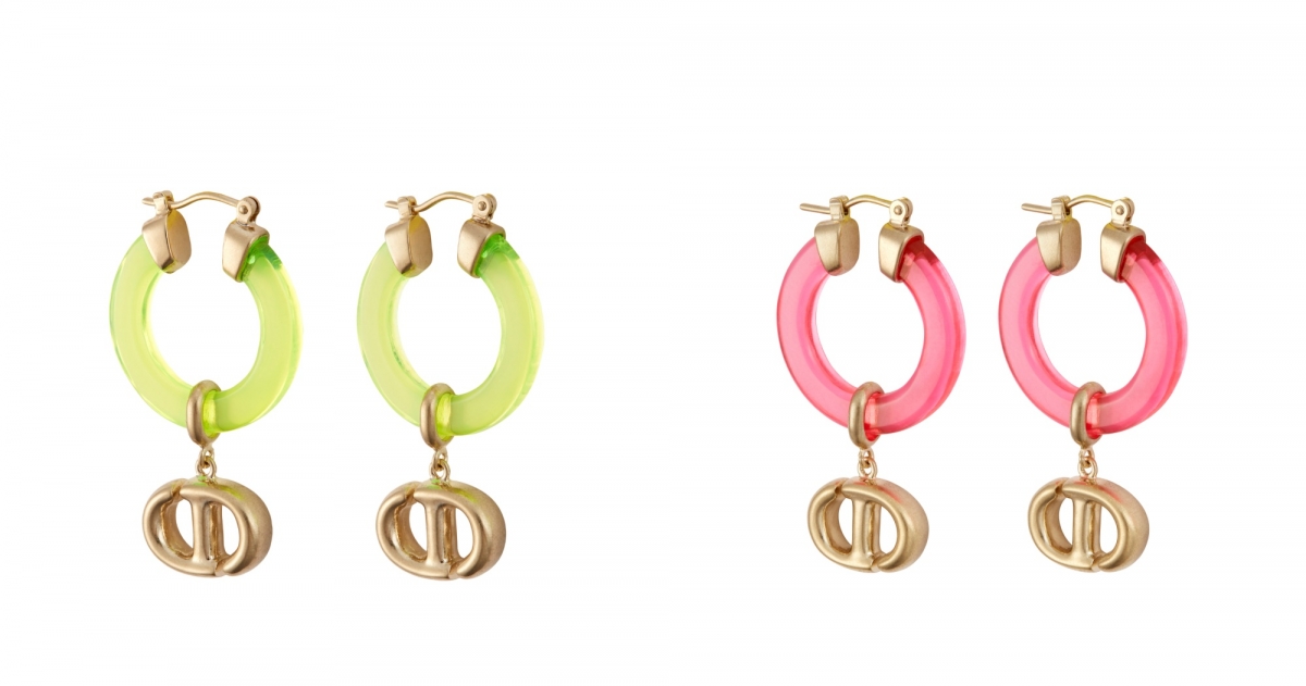 Dior CD Navy 粉色透明樹脂耳環,NT$18,500