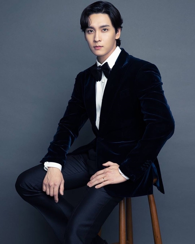 崔泰俊是朴信惠出道15年以來，首位任愛男友