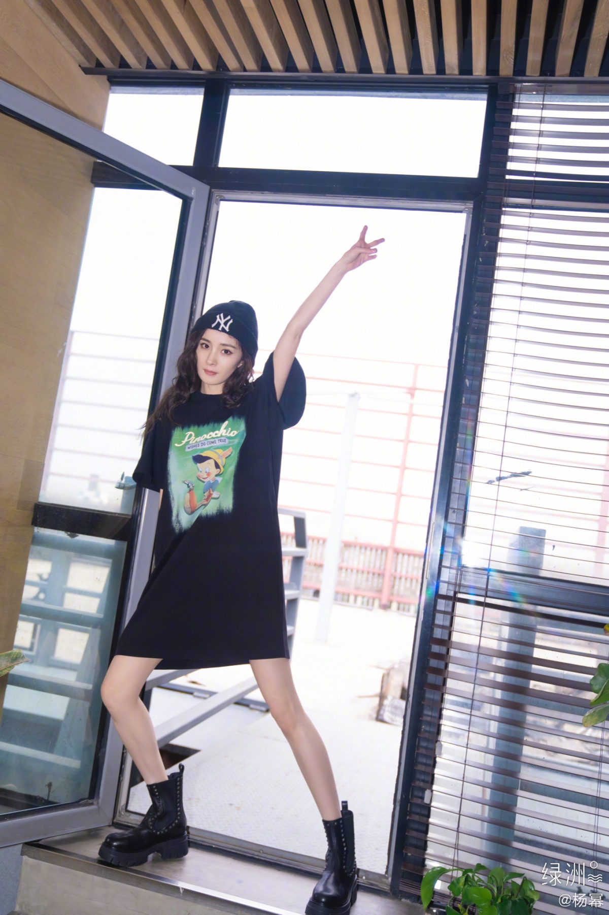 劉愷威父親暗指孫女已經接近一年時間沒有見到媽媽