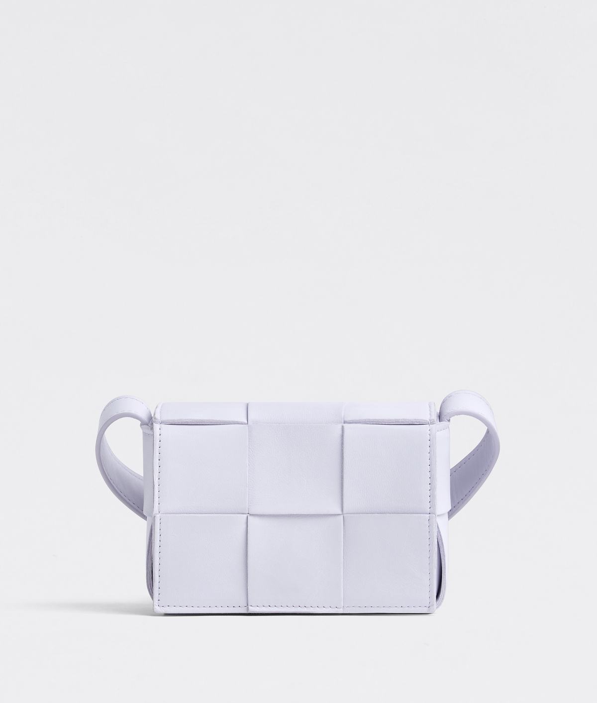 BOTTEGA VENETA Mini Cassette 編織小羊皮側背包 (愉悅紫) ，NT$29,900