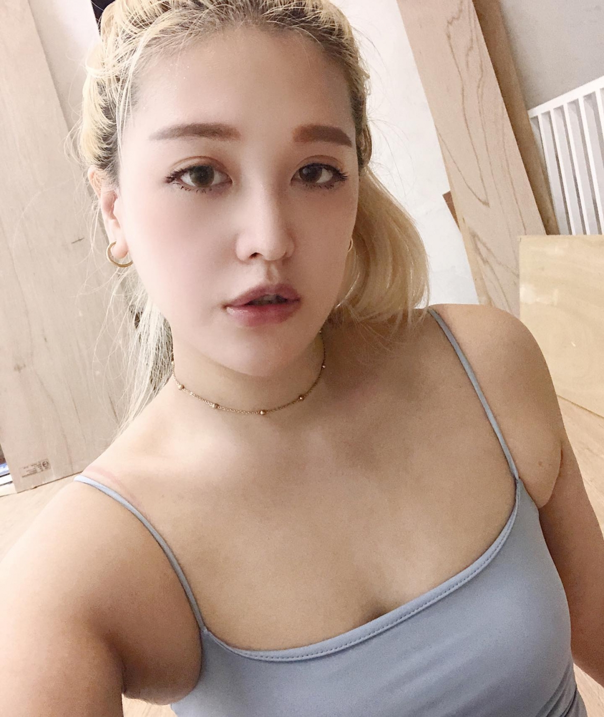 波痞