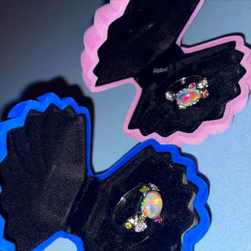 DAWN、泫雅求婚婚戒