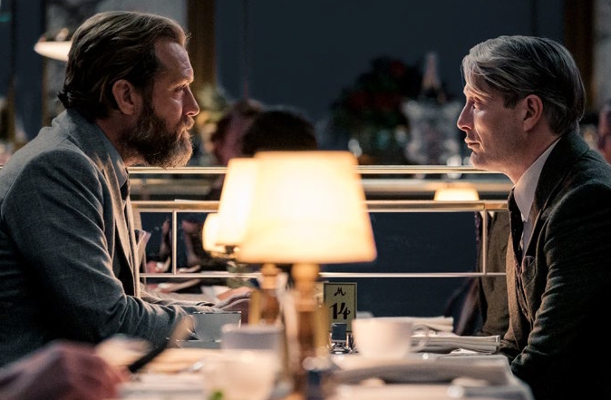 《怪獸與鄧不利多的秘密》幽會反派前情人