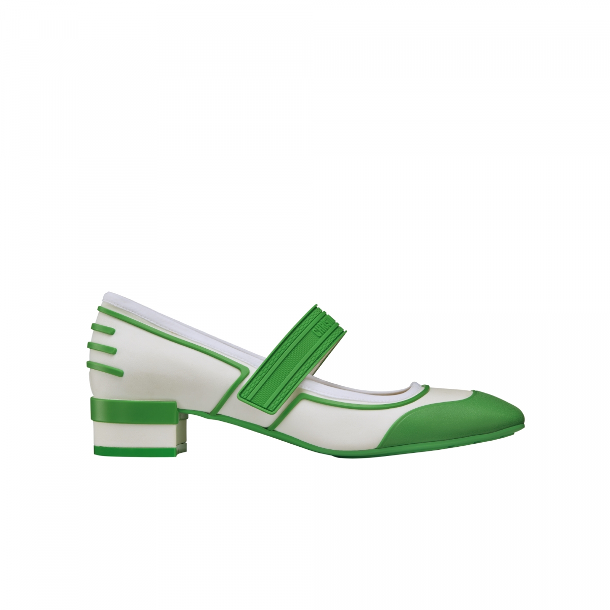 Dior Roller 白綠配色橡膠低跟芭蕾舞鞋，NT$34,000