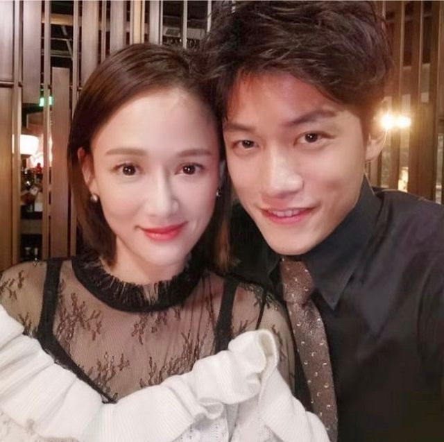 陳喬恩近期與男友前往戶政事務所登記結婚。