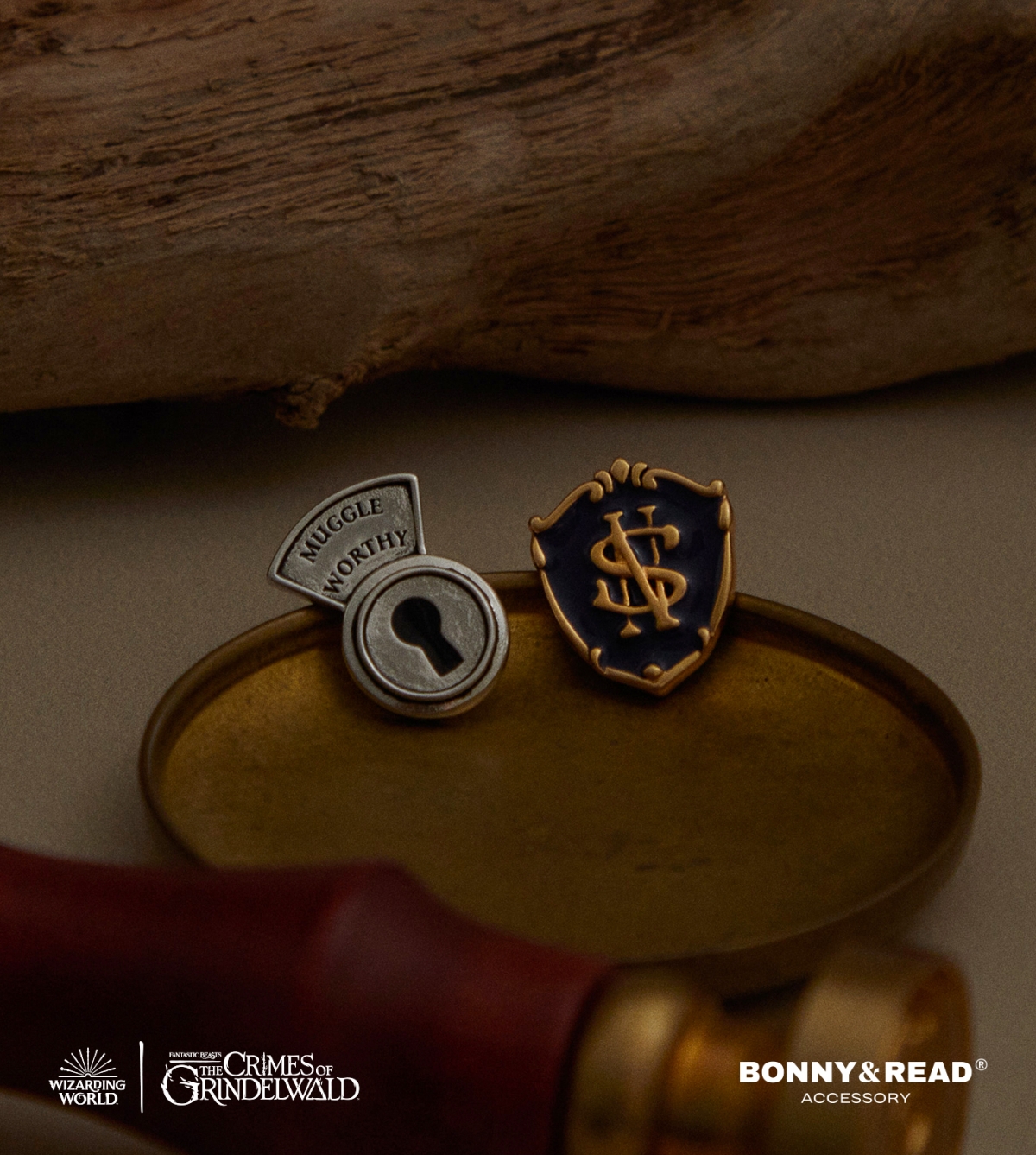 BONNY&READ紐特斯卡曼德與手提箱鎖標誌耳環，NT$680