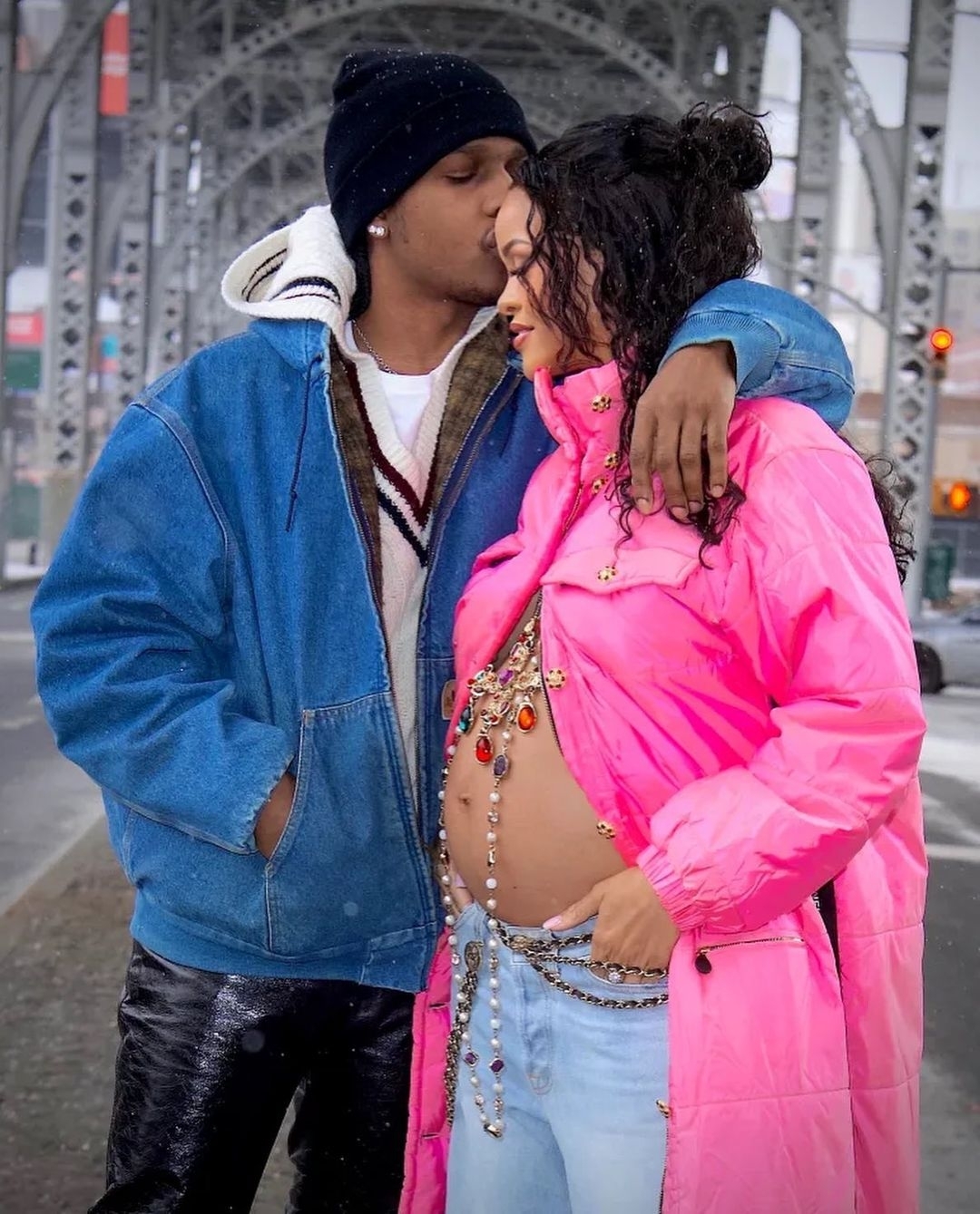 蕾哈娜與A$AP Rocky兩人從好友關係轉為戀人