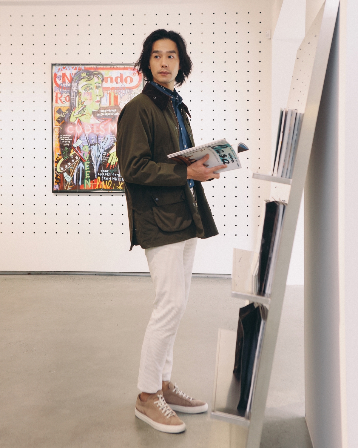 丁春誠用他獨到的藝術眼光,帶我們看見不同的世界。