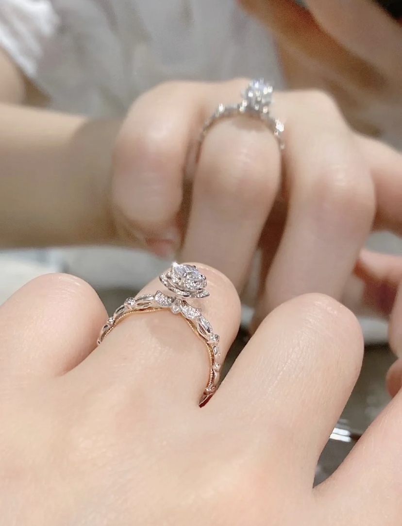 周大發soinlove「盛開玫瑰花戒」