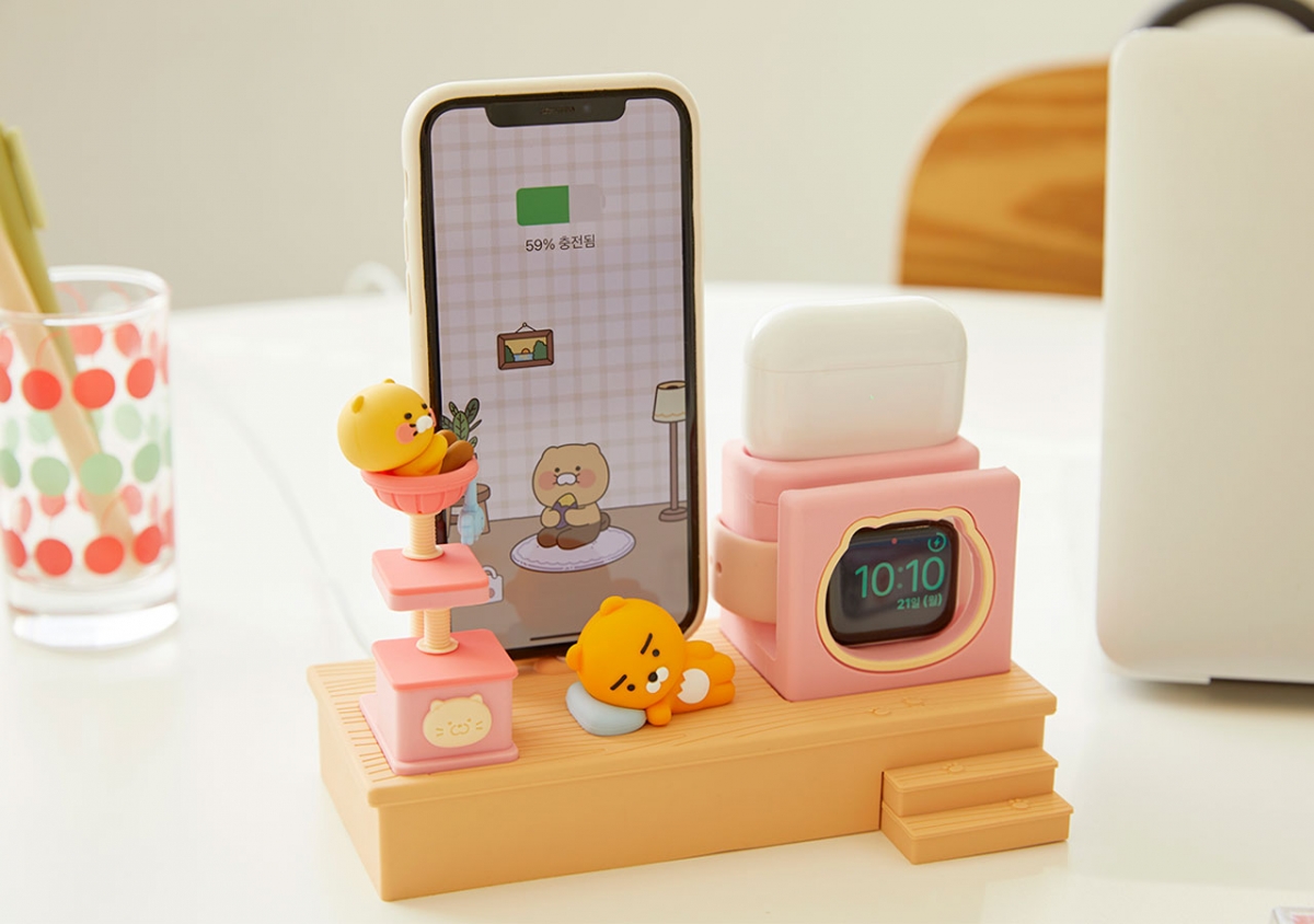 Kakao Friends「萊恩三合一充電座」